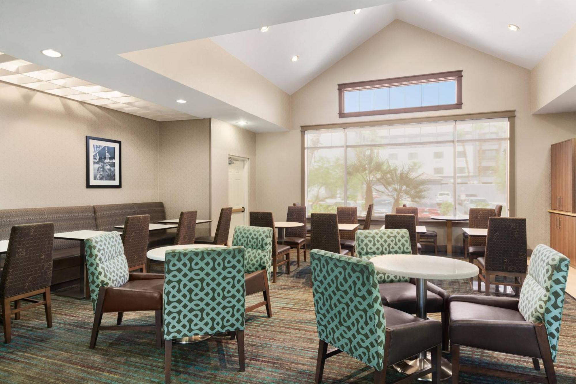 Residence Inn By Marriott Las Vegas Stadium Area Exterior photo